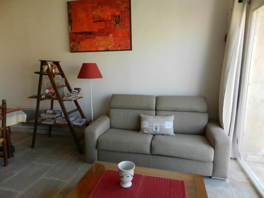 Le Maset Des Aires Avec Vue Sur Le Luberon Et Son Jacuzzi Exterieur Disponible De Juin A Mi-Septembre Maubec  المظهر الخارجي الصورة